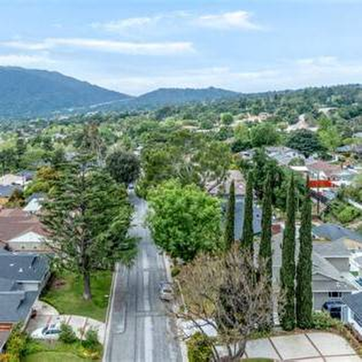 Foothill neighborhood visual